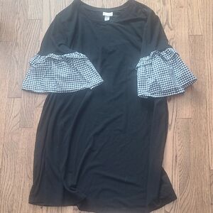 Ava & Viv Black Ruffled 3/4 Sleeve Dress